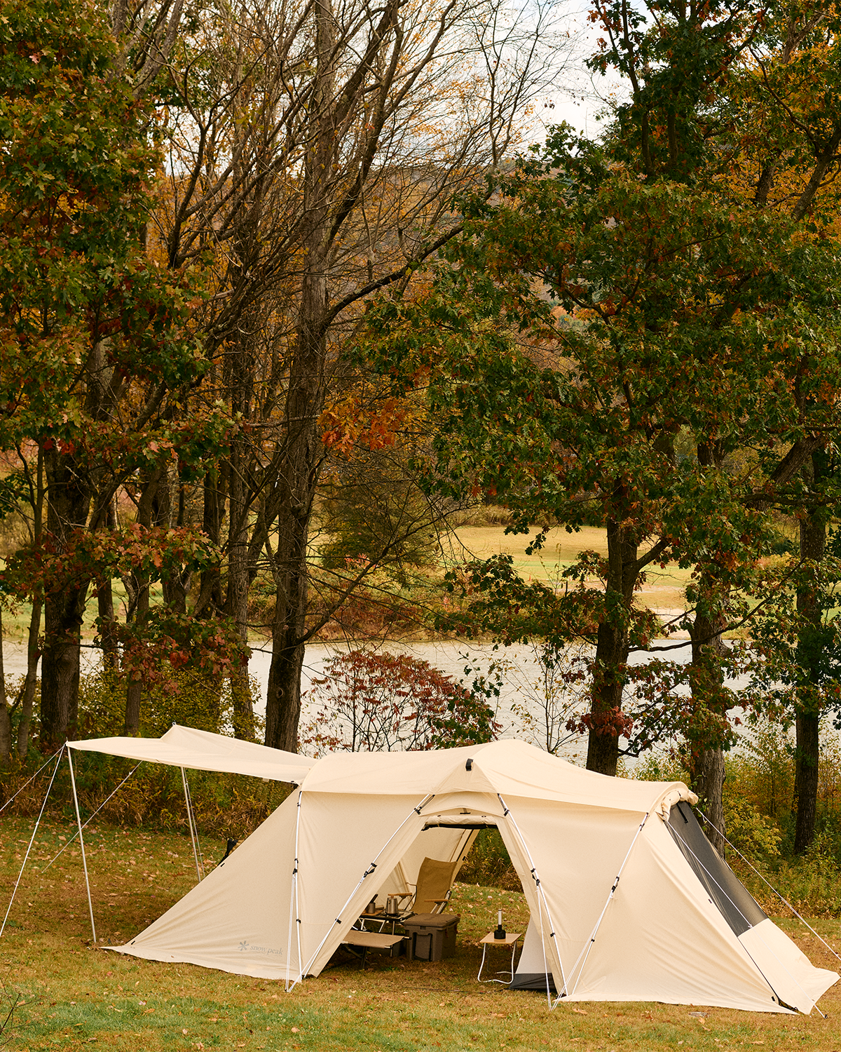 Land Nest Shelter Ivory Set